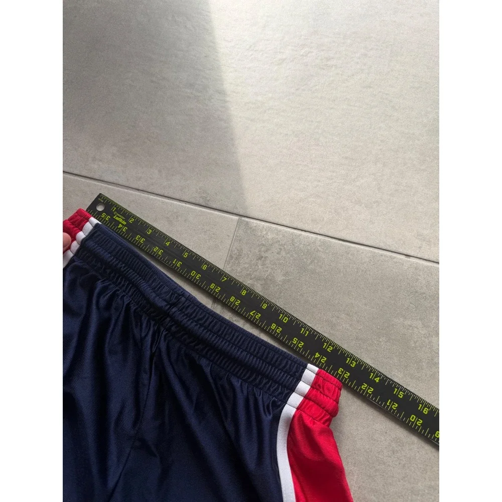 Vintage Dazzle Y2K Adidas Mens Cleveland Cavaliers Basketball Shorts Navy Red M
